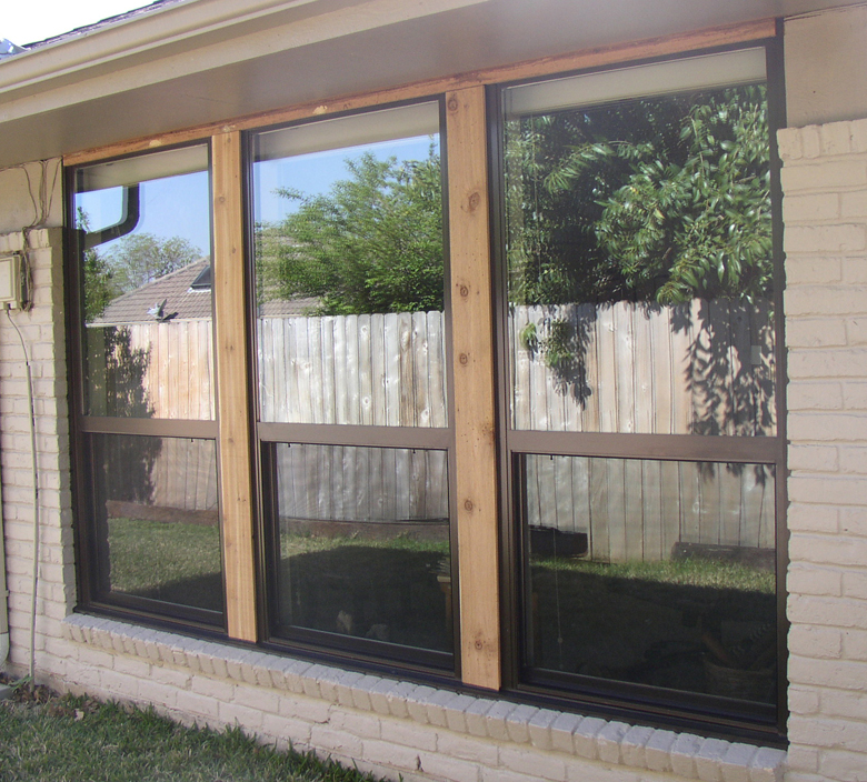 Single Hung Vinyl Replacement Windows in Dallas Texas